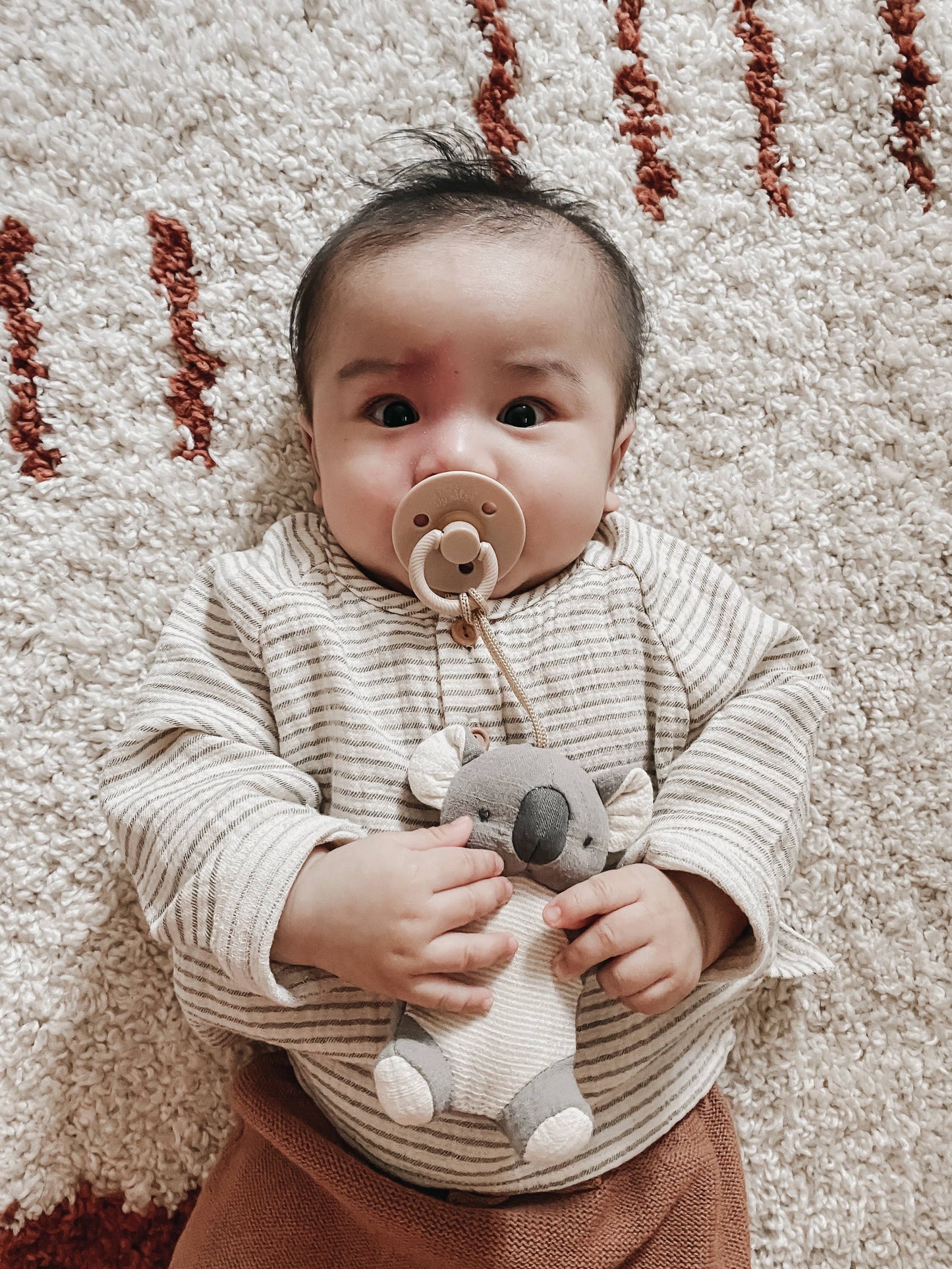 *NEW OPTIONS* Bitzy Pal Natural Rubber Pacifier & Plush: Cow