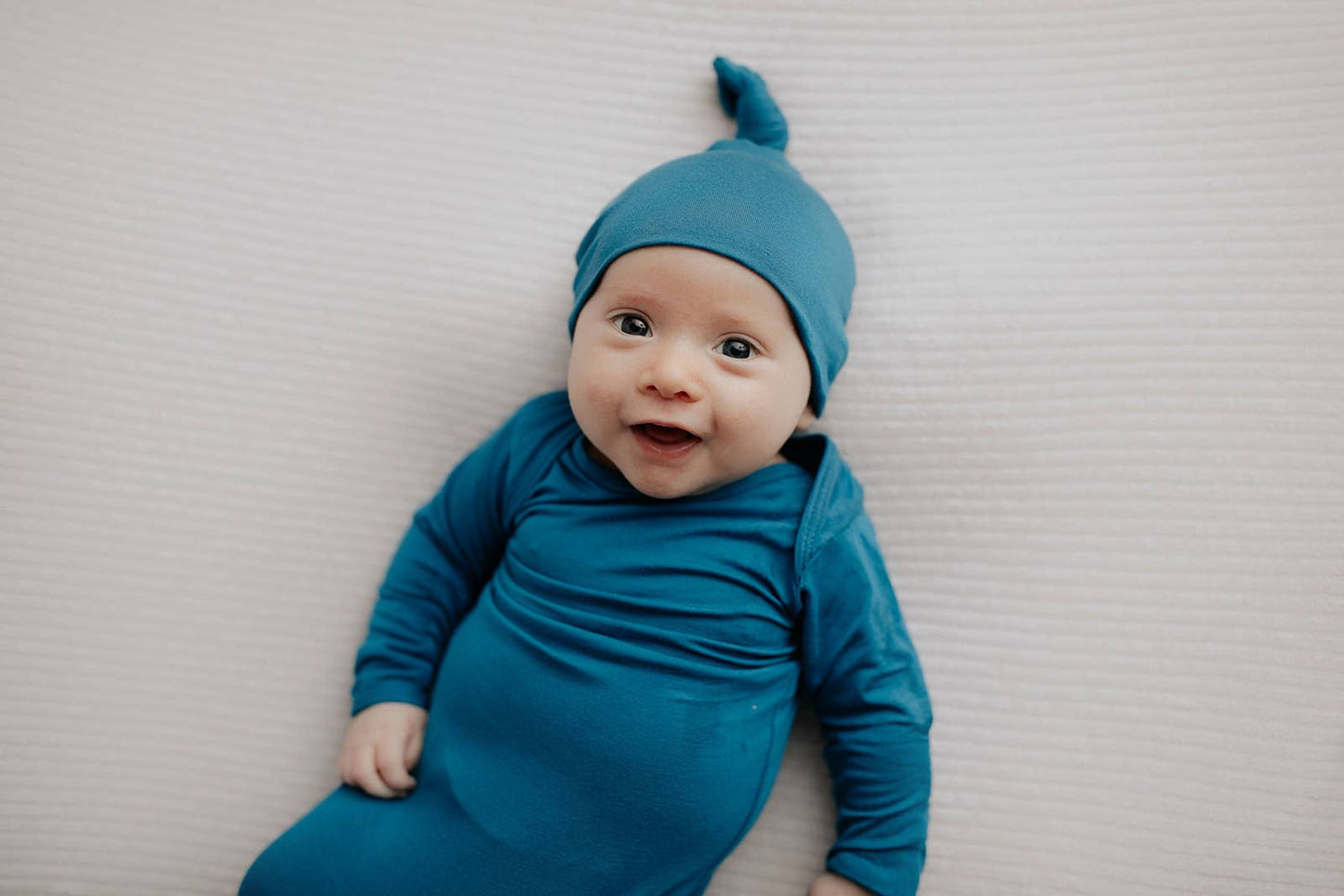 Blue Knotted Gown: Gown & Hat