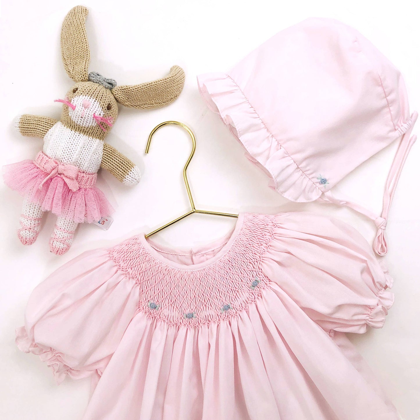 Smocked Daygown with Raglan Embroidery: White / 6 Month
