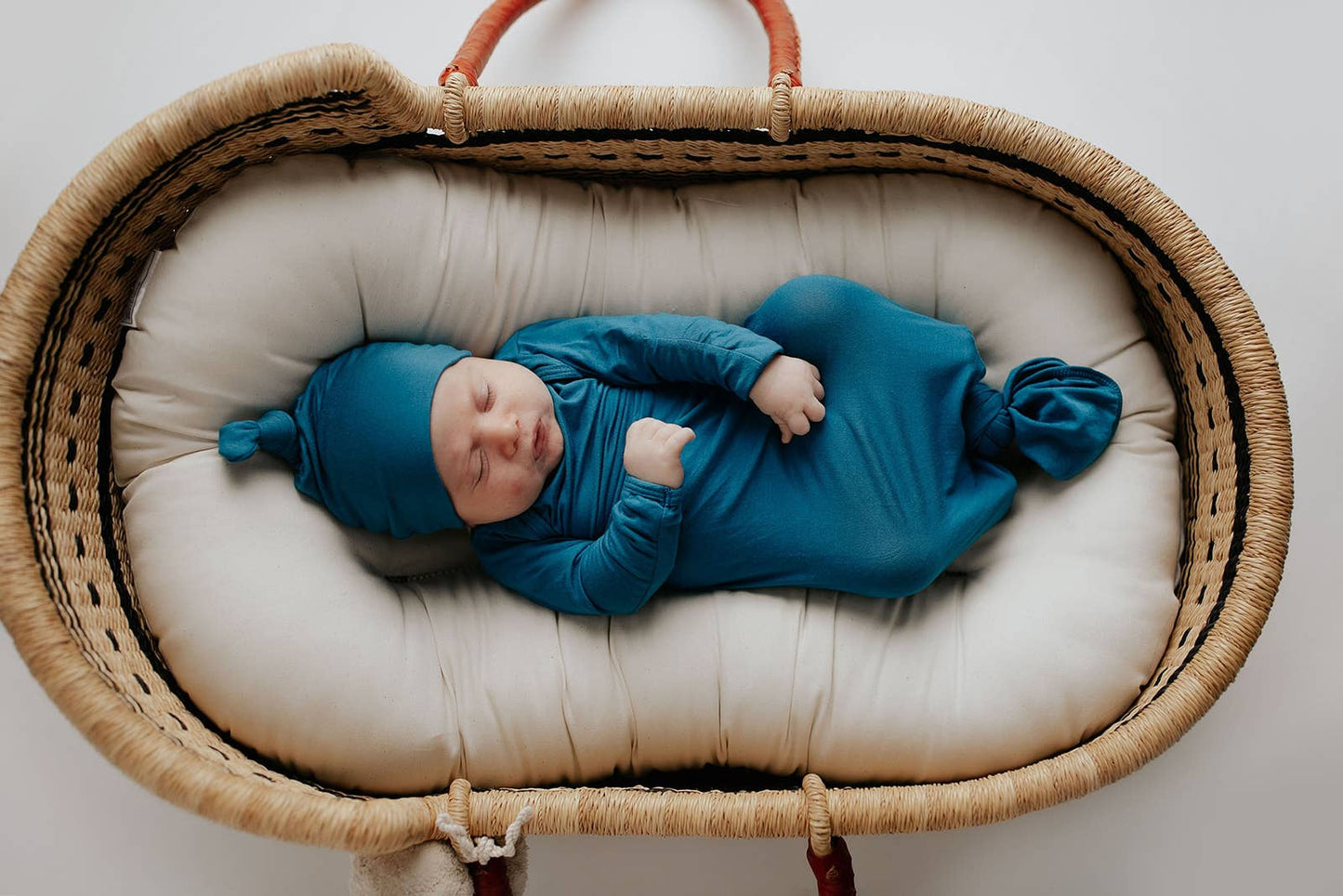 Blue Knotted Gown: Gown & Hat