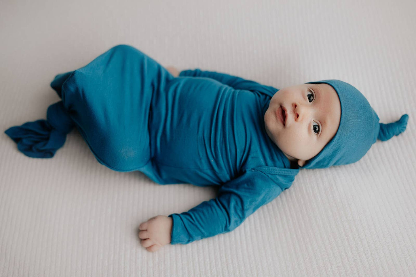 Blue Knotted Gown: Gown & Hat
